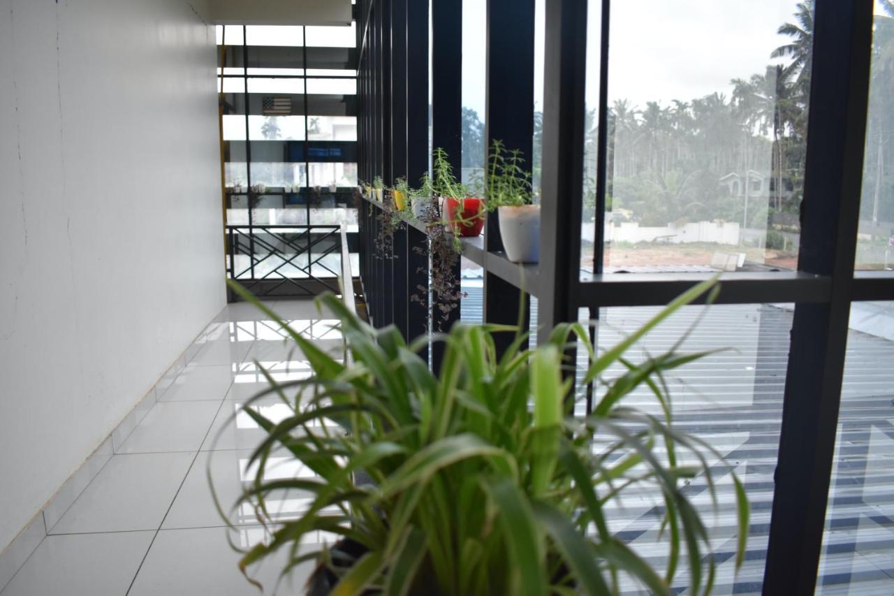 Paddyfield Inn Mananthavady Exteriör bild